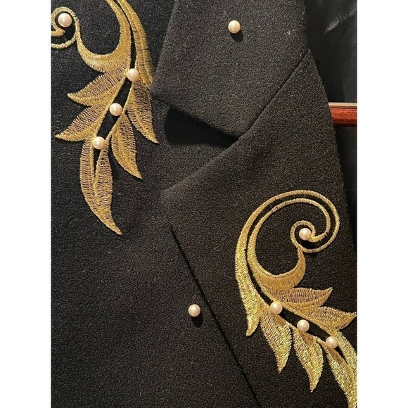 Vintage Blazer Suit Coat Jacket Embroidered Gold Leaf Thread with Pearl Accent - Picture 4 of 9